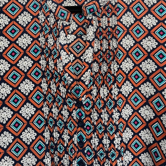 Patterned Blouse - Picture 4 of 4